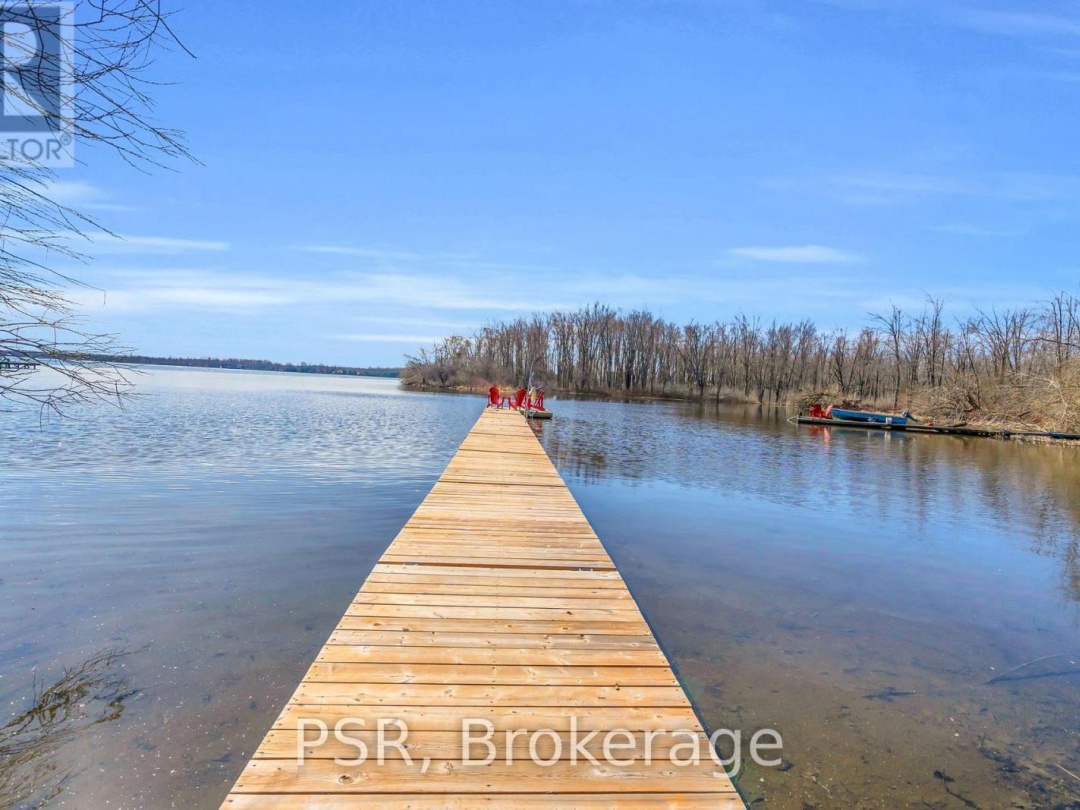 4453 ORKNEY BEACH ROAD, Lake Simcoe