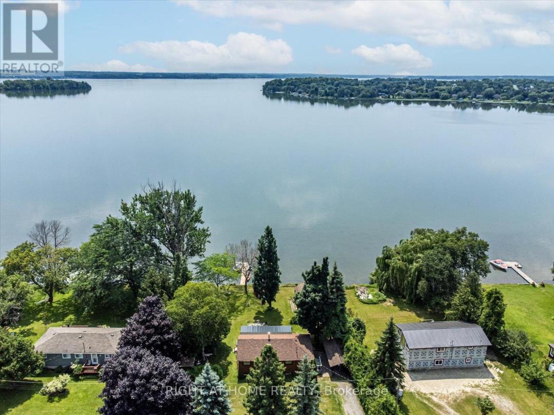 93 Oakdene Crescent, Scugog Lake