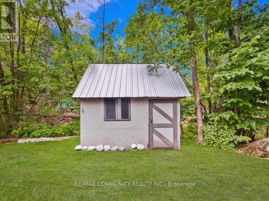 6605 PIONEER VILLAGE LANE, 