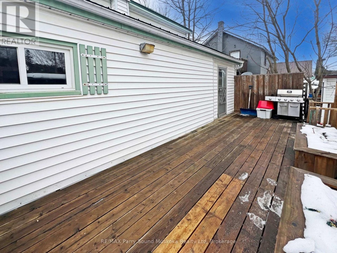 97 WILLIAM STREET, Parry Sound