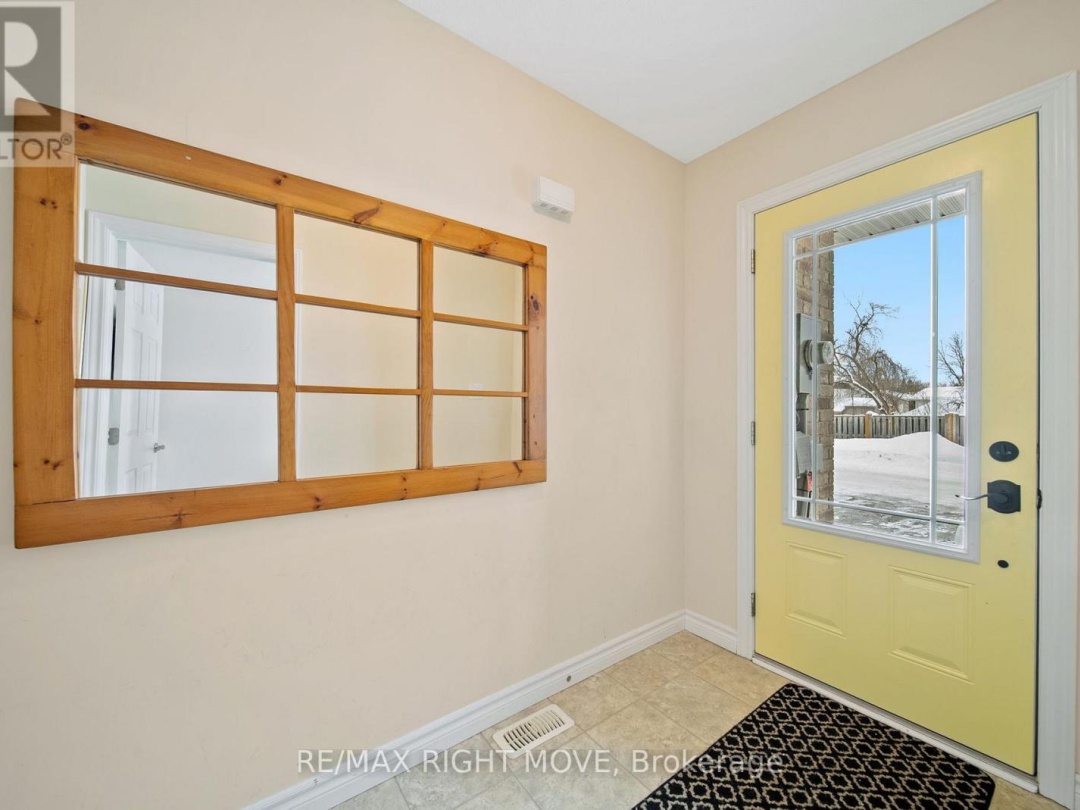 3 TAYLOR DRIVE, Orillia