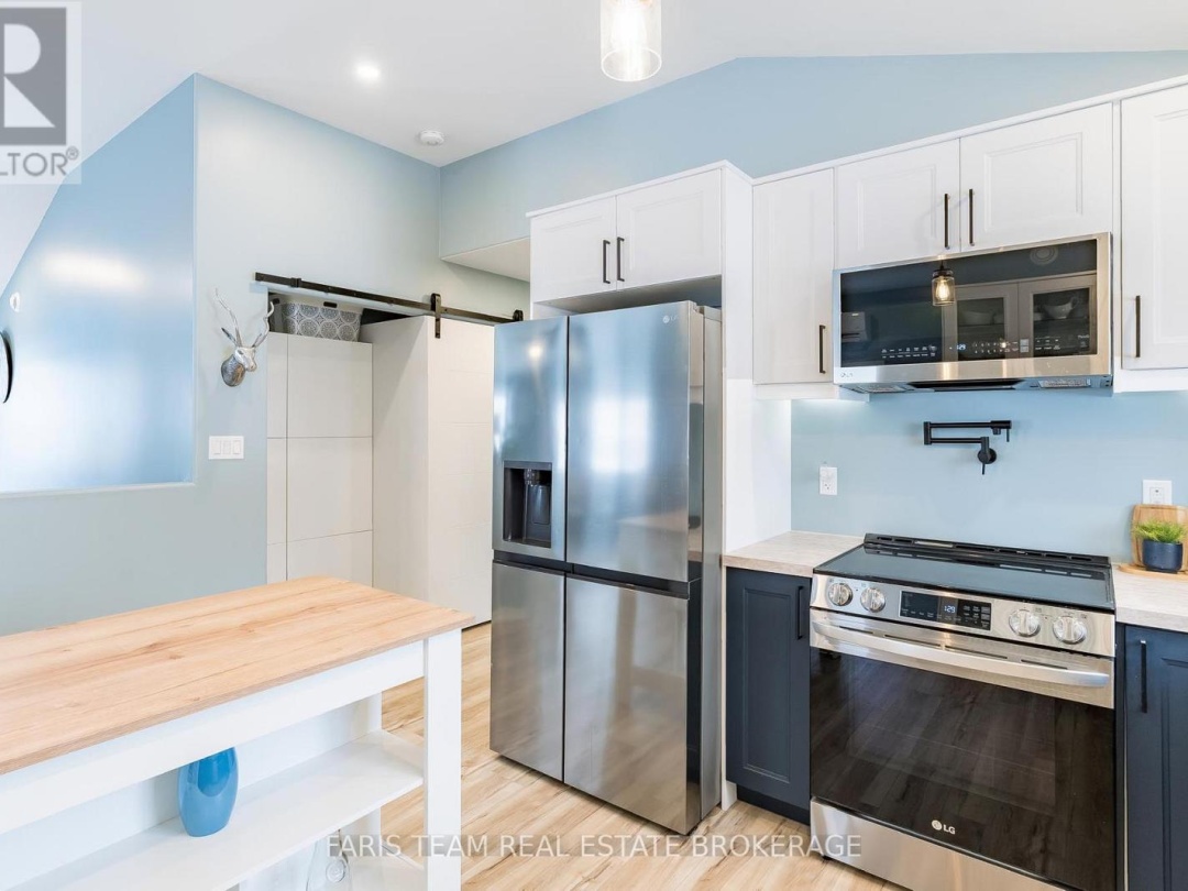 550 SECOND AVENUE, Tay (Port McNicoll)