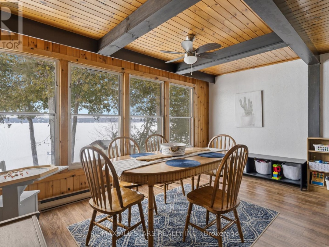393 HILLSIDE DRIVE, Four Mile Lake