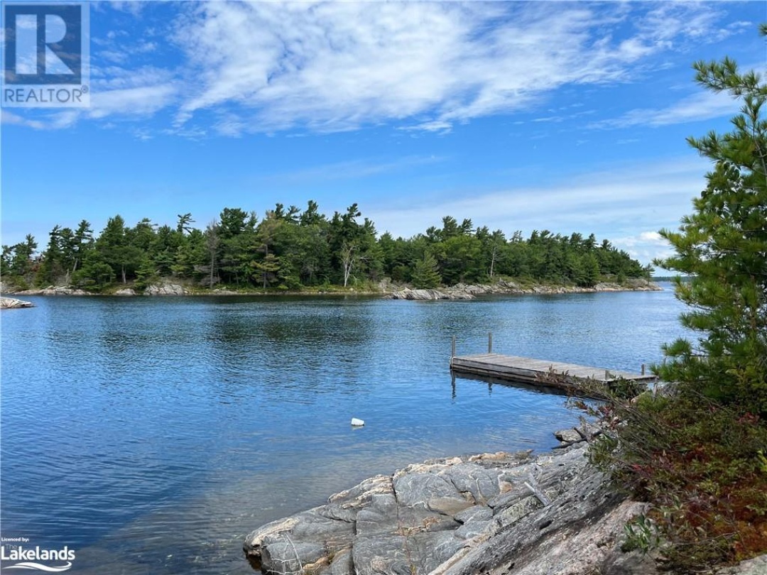 1 B97 Island, Georgian Bay