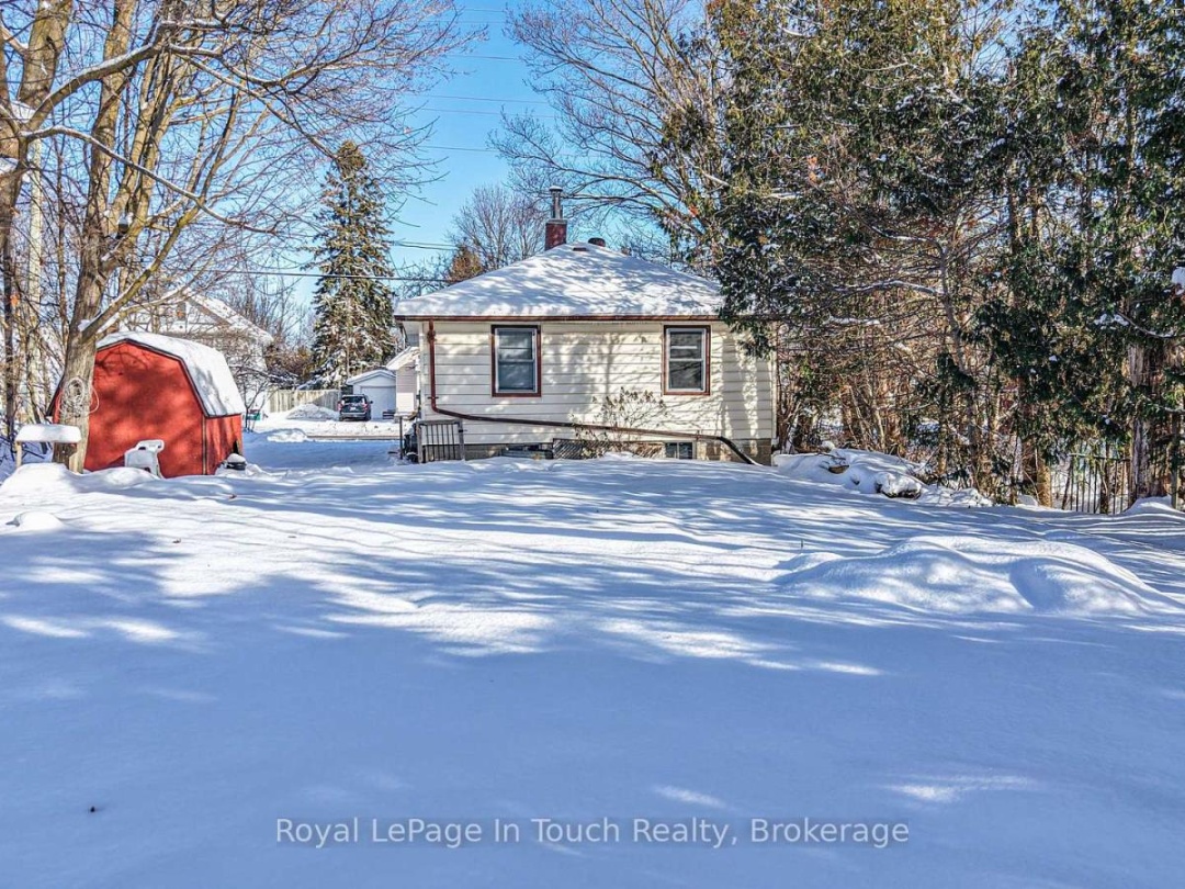 95 WESTMOUNT DRIVE N, 