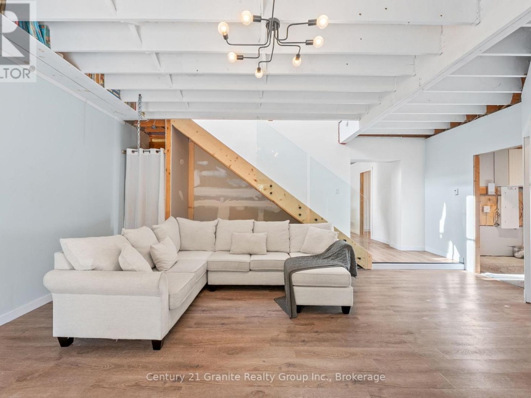 1126 RICE ROAD, Minden Hills (Snowdon)