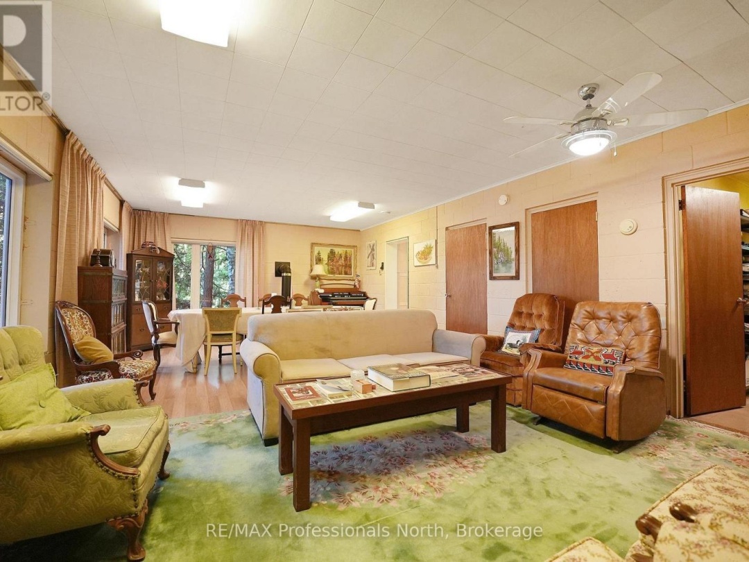 20871 HIGHWAY 35, Wren Lake