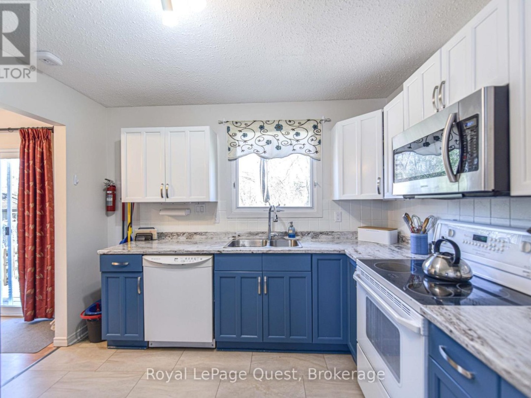 9820 HIGHWAY 12 HIGHWAY, Oro-Medonte (Warminister)