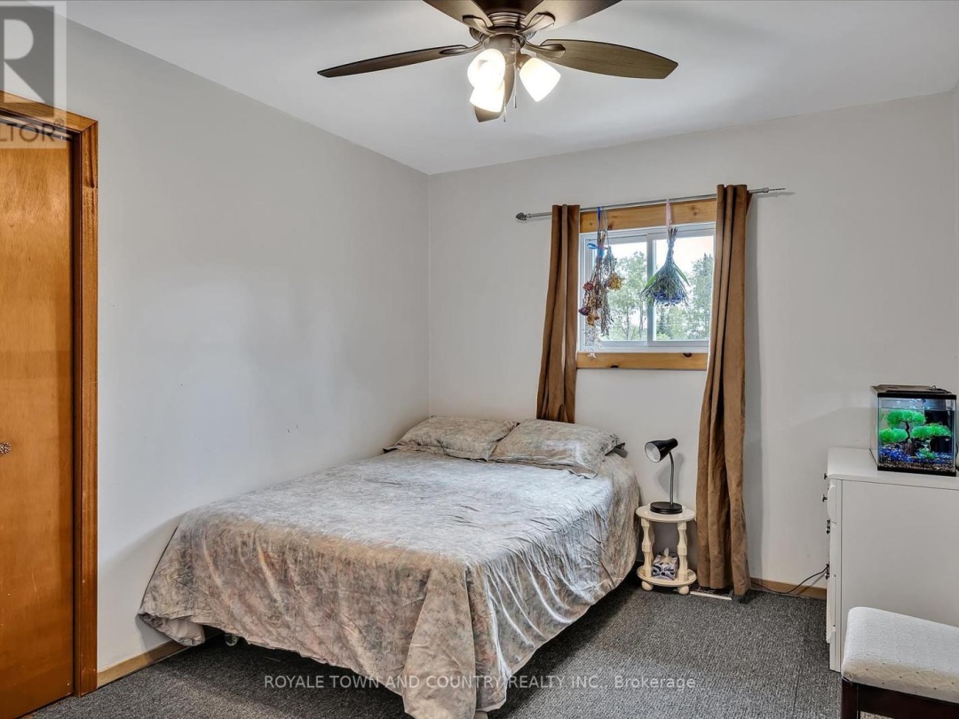 1042 TWEED DRIVE, Highlands East (Glamorgan)