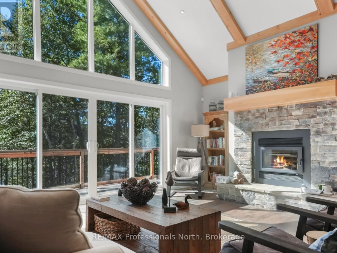 1083 KENDRA COURT, Percy Lake