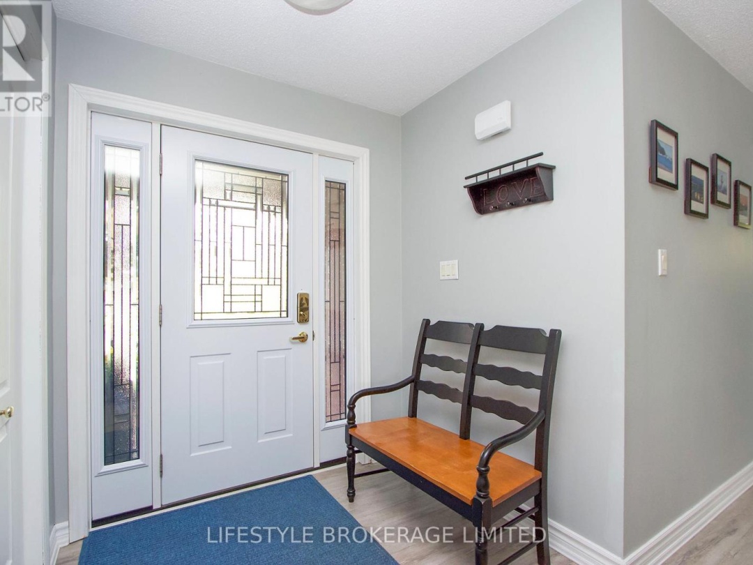 133 ROBMAR CRESCENT, Kawartha Lakes (Manilla)