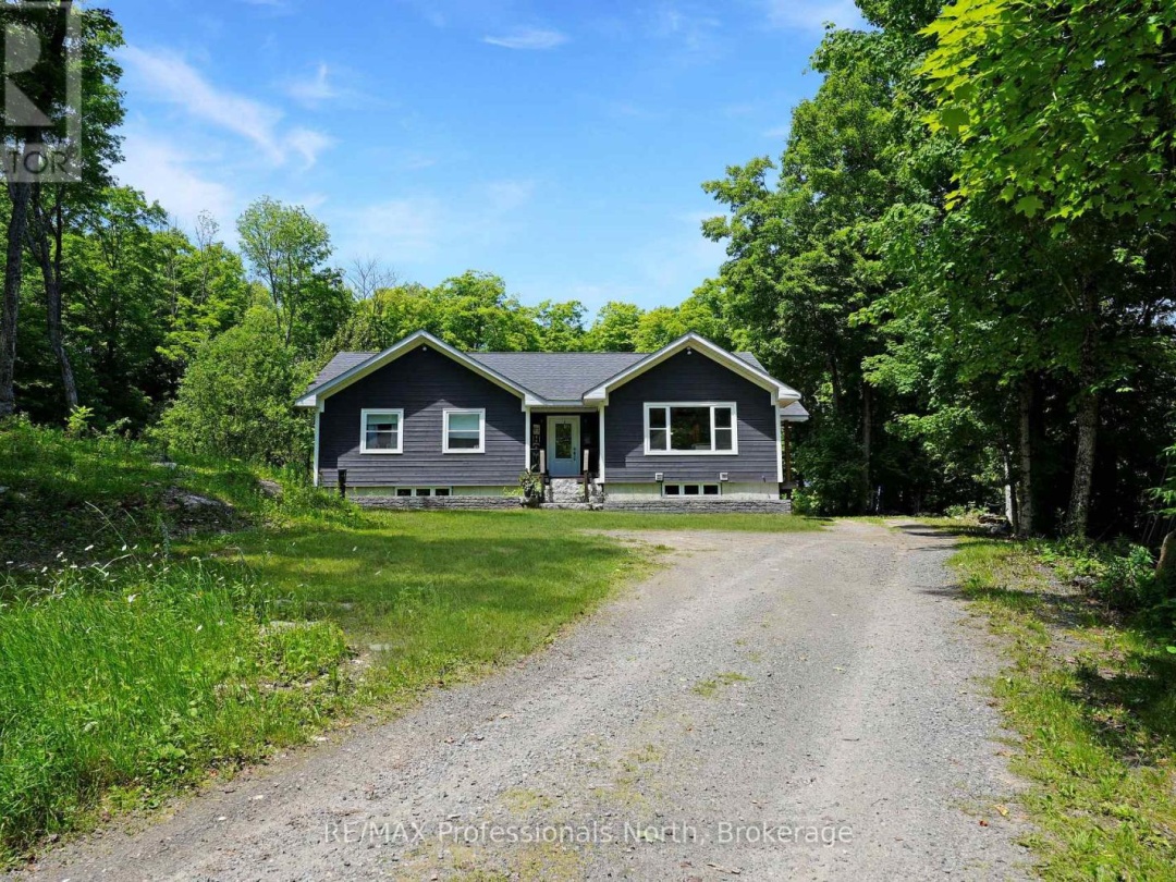 1979 BLAIRHAMPTON ROAD, Minden Hills (Minden)