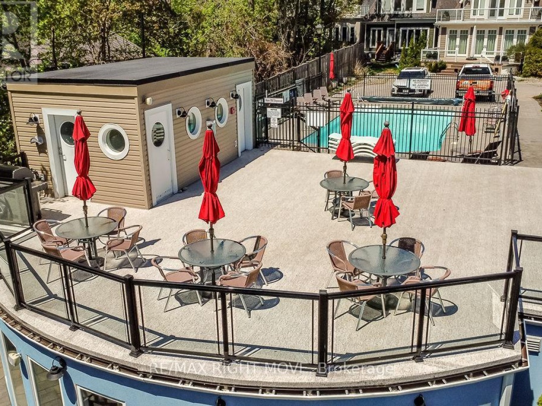 28 - 10 INVERMARA COURT, Lake Simcoe
