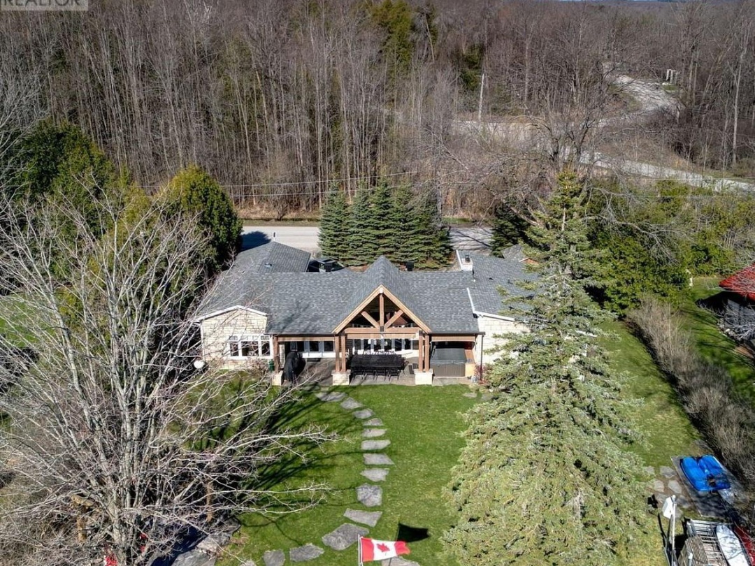 259 Moon Point Drive E, Oro-Medonte