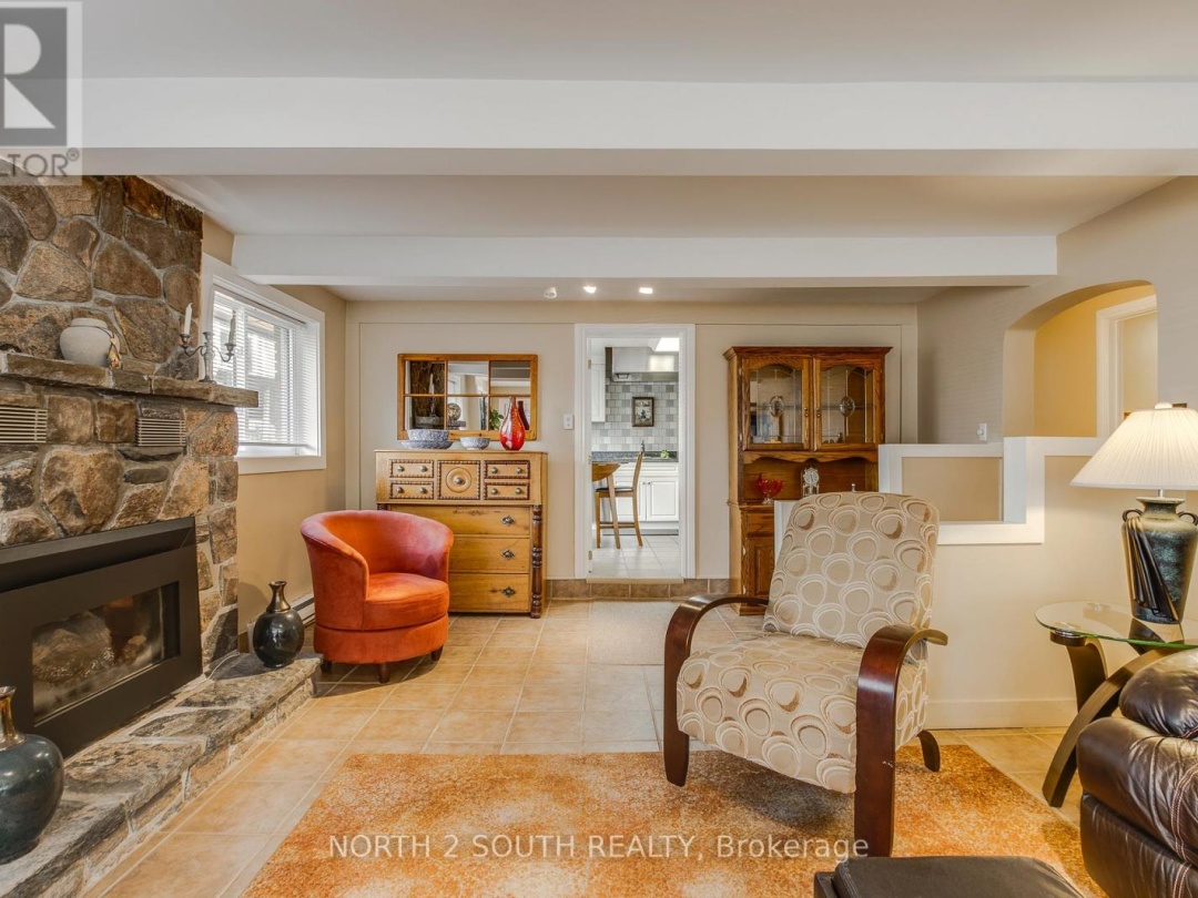 2512 HONEY HARBOUR ROAD, Georgian Bay (Baxter)