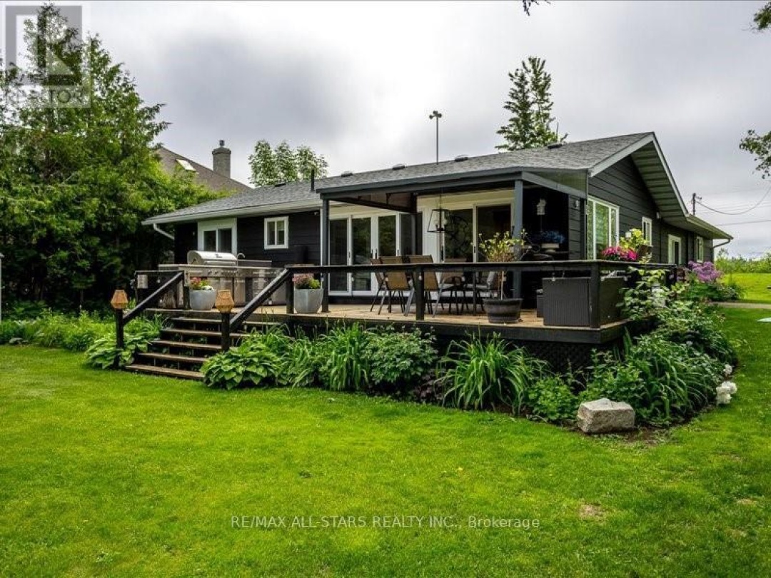 53 MEACHIN DRIVE, Sturgeon Lake