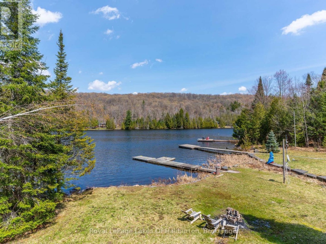 1027 SPENCERS TRAIL, Salerno Lake