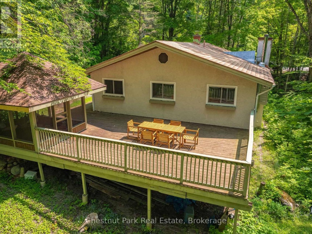 115 WOODLAND DRIVE, Huntsville (Chaffey)