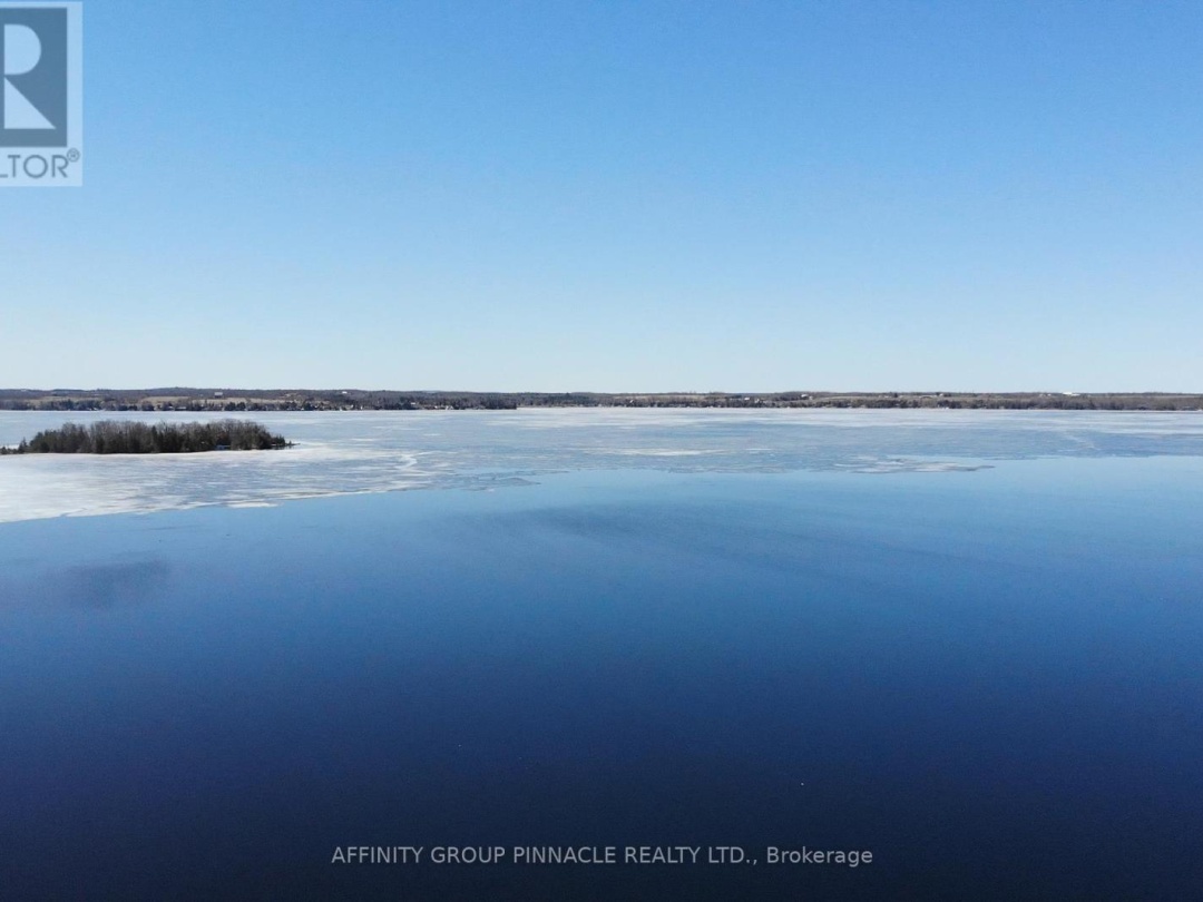 14 ORIOLE ROAD, Cameron Lake