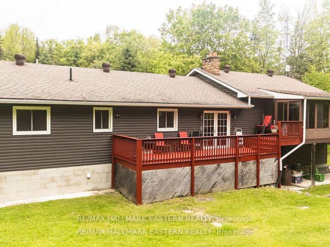 7 JUNIPER ISLE ROAD, Kawartha Lakes (Coboconk)