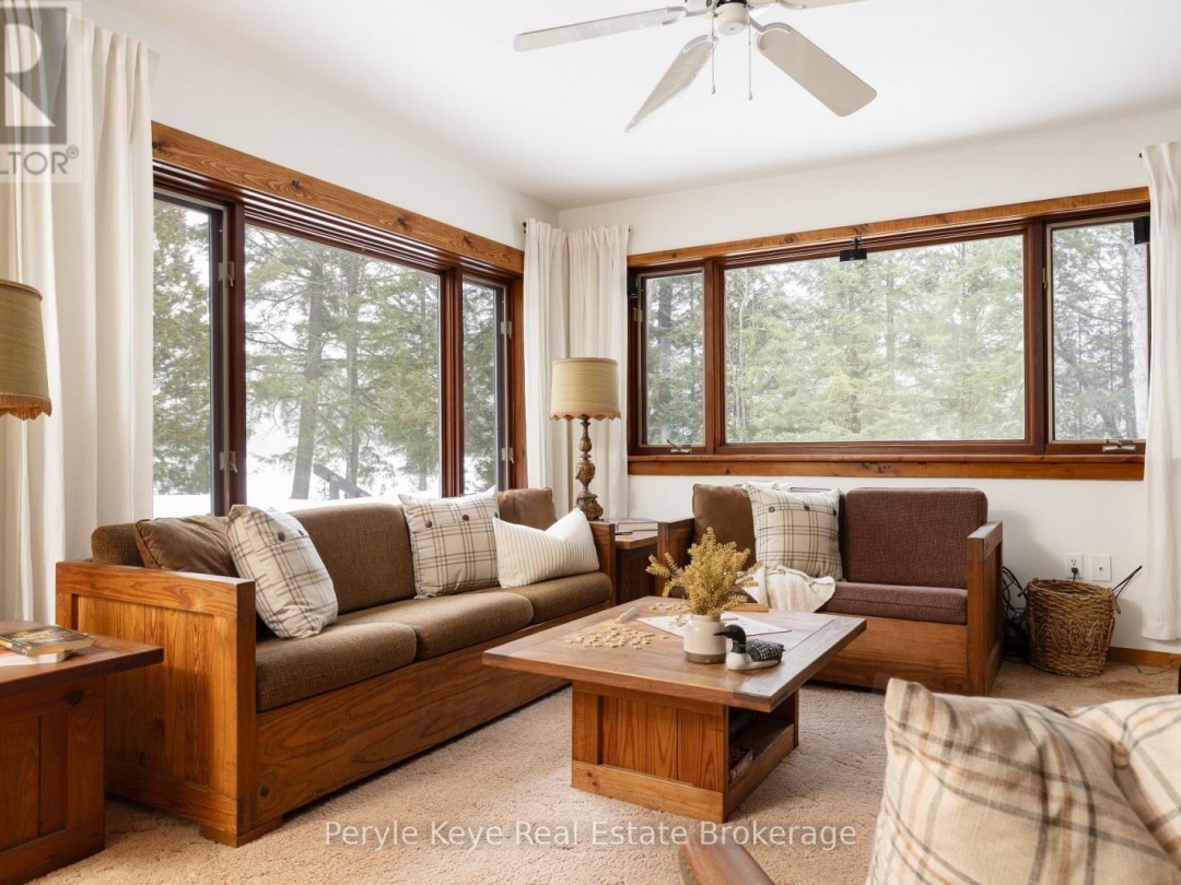 2391 LIMBERLOST ROAD, Dotty Lake