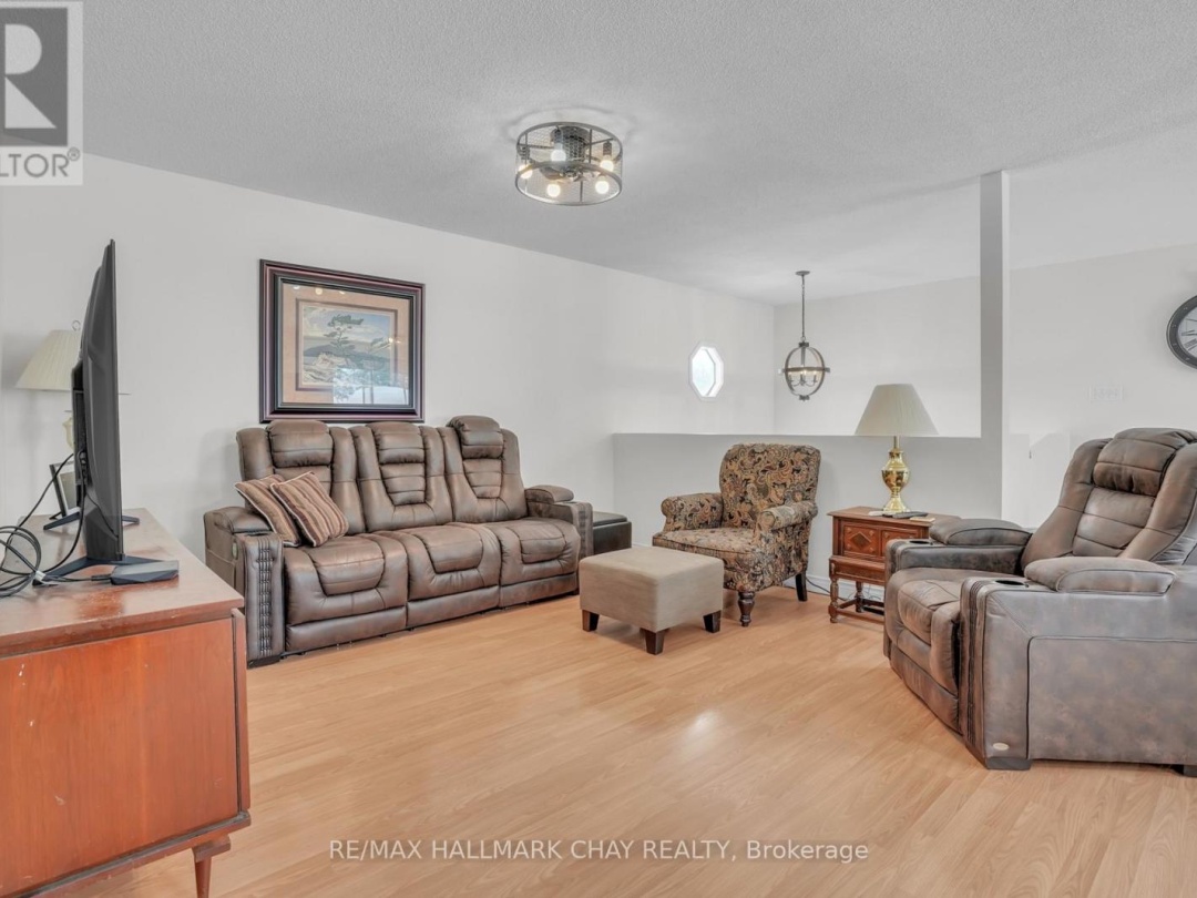 149 OSBORNE STREET, Tay (Victoria Harbour)