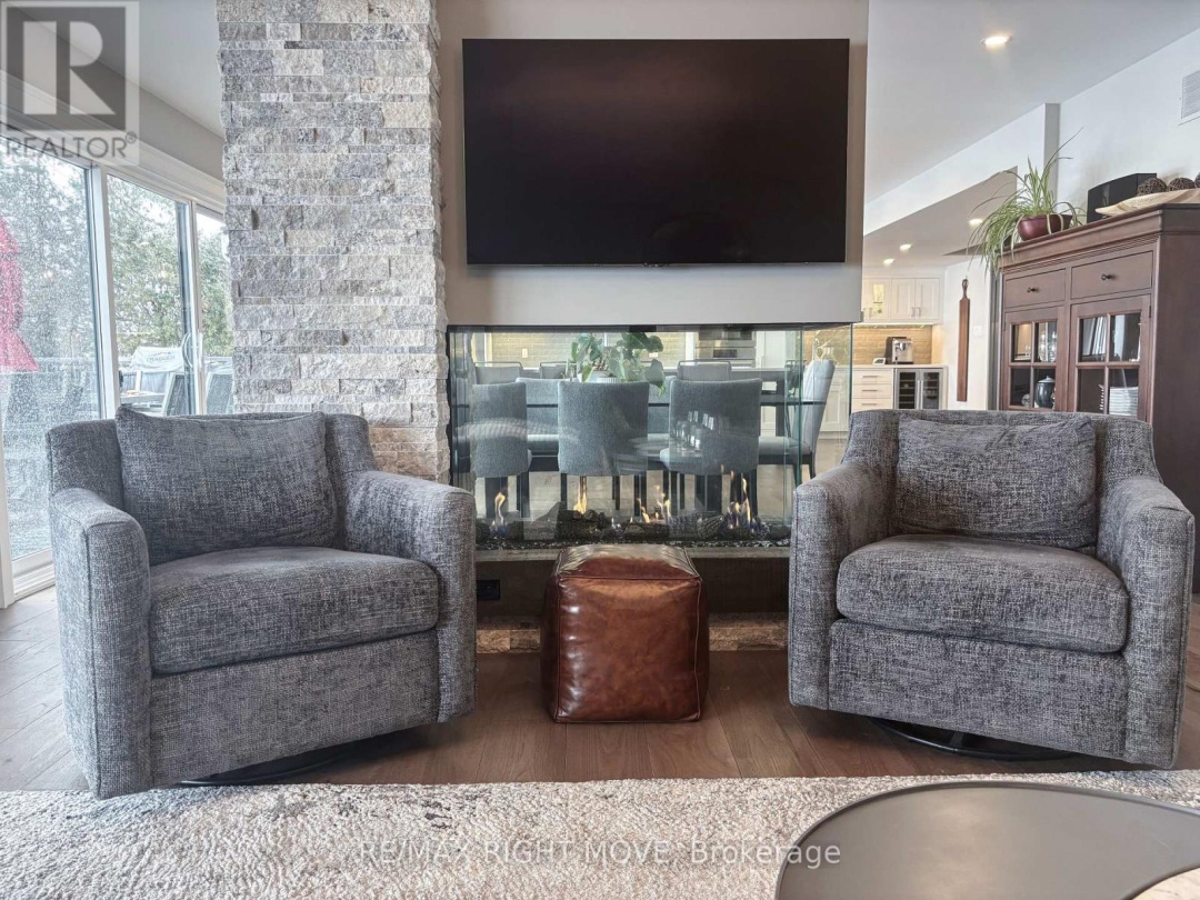1189 WOODLAND DRIVE, Lake Simcoe