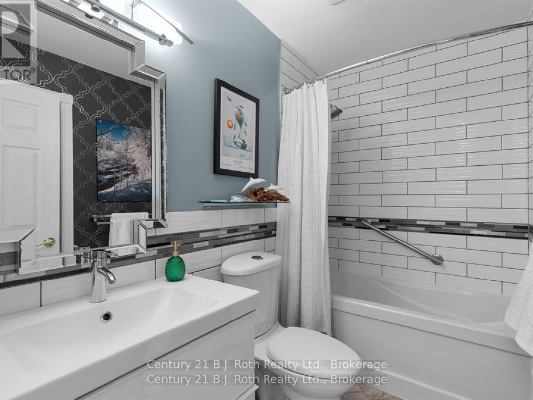 179 BAYSHORE DRIVE, Lake Simcoe