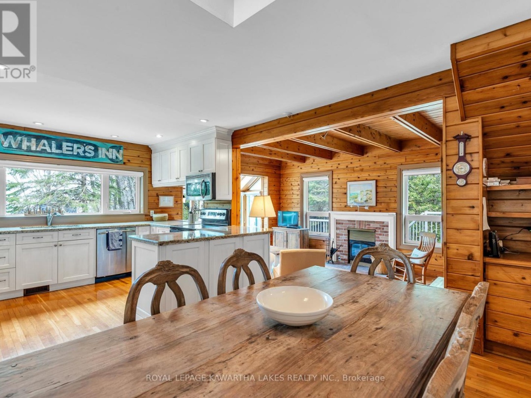 11 WOODWORTH DRIVE, Four Mile Lake