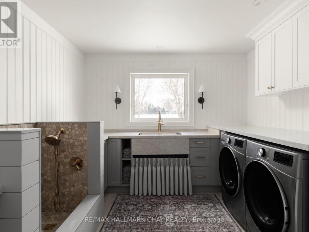 930 MARSHALL ROAD, Tiny