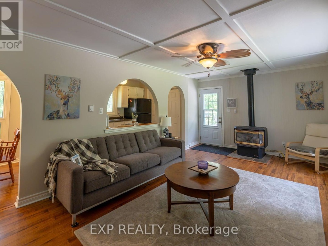 25 BAYVIEW ESTATE ROAD, 