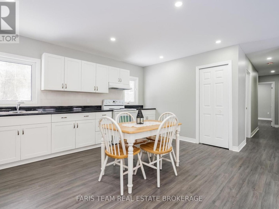3554 JOHN STREET, Ramara