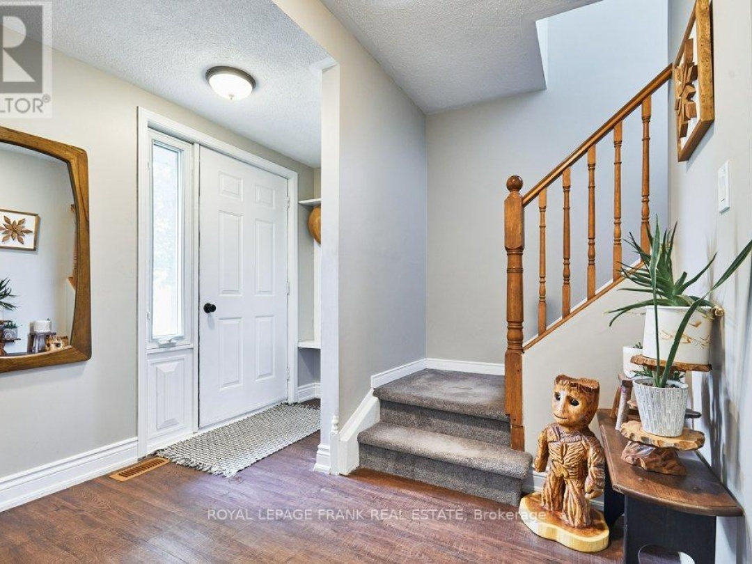 148 KING STREET, Kawartha Lakes (Woodville)