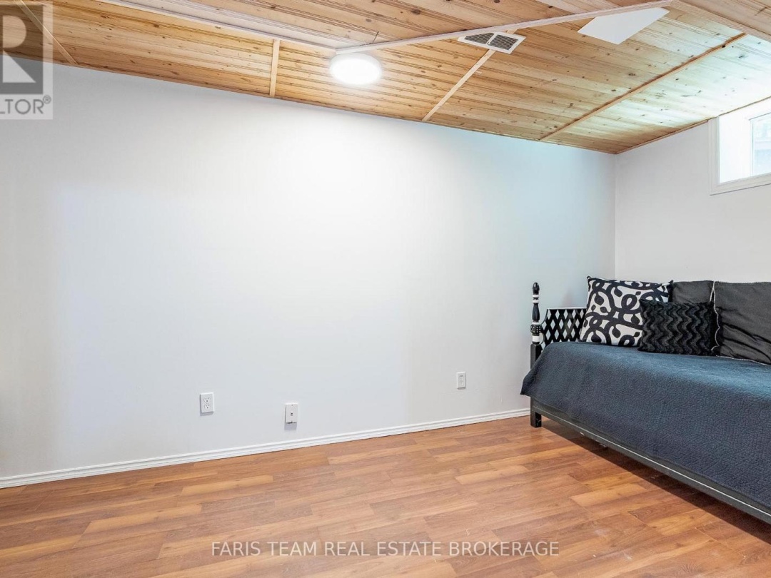 4094 GRANNY WHITE SIDE ROAD, 