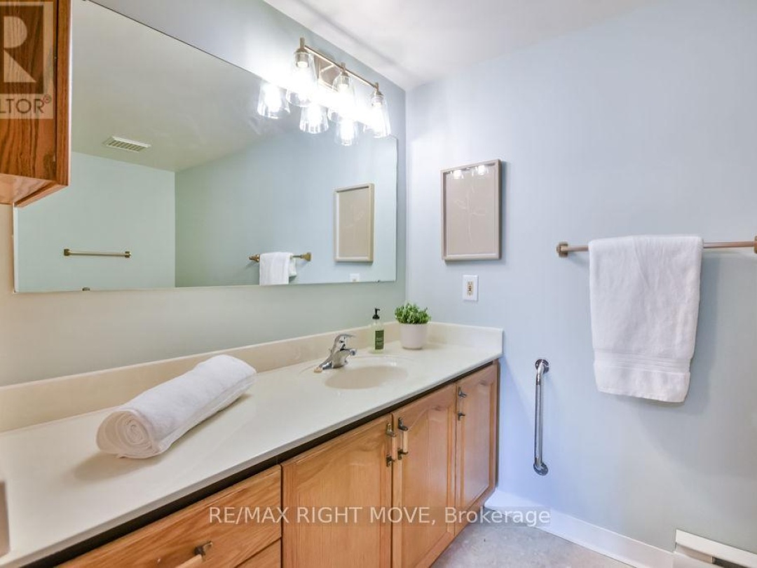 101 - 95 MATCHEDASH STREET N, 