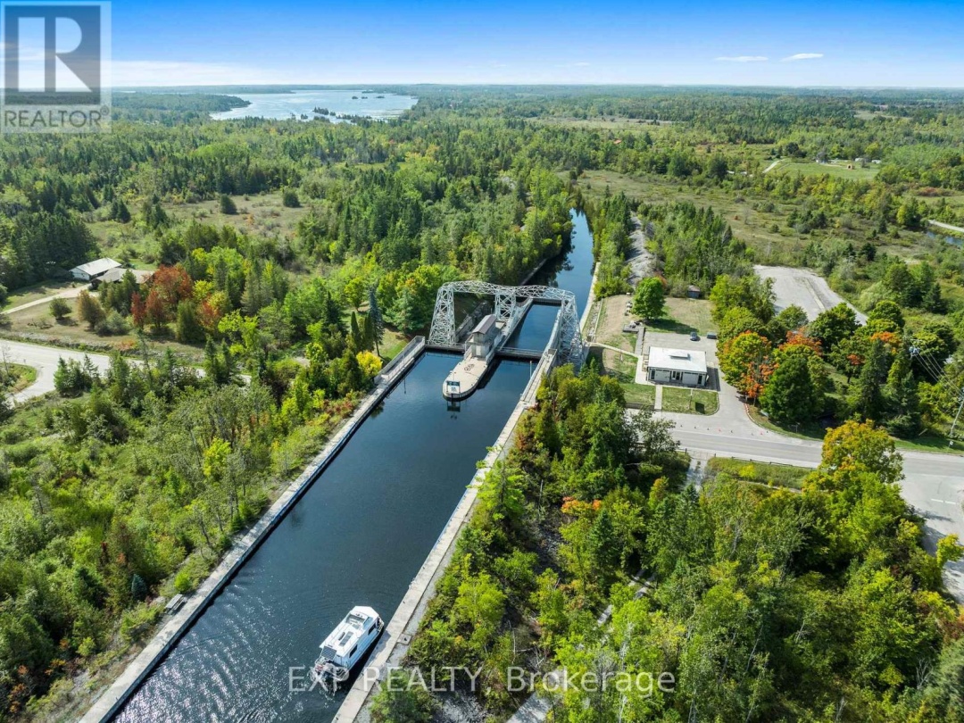 2 TALBOT RIVER ROAD, Kawartha Lakes (Carden)