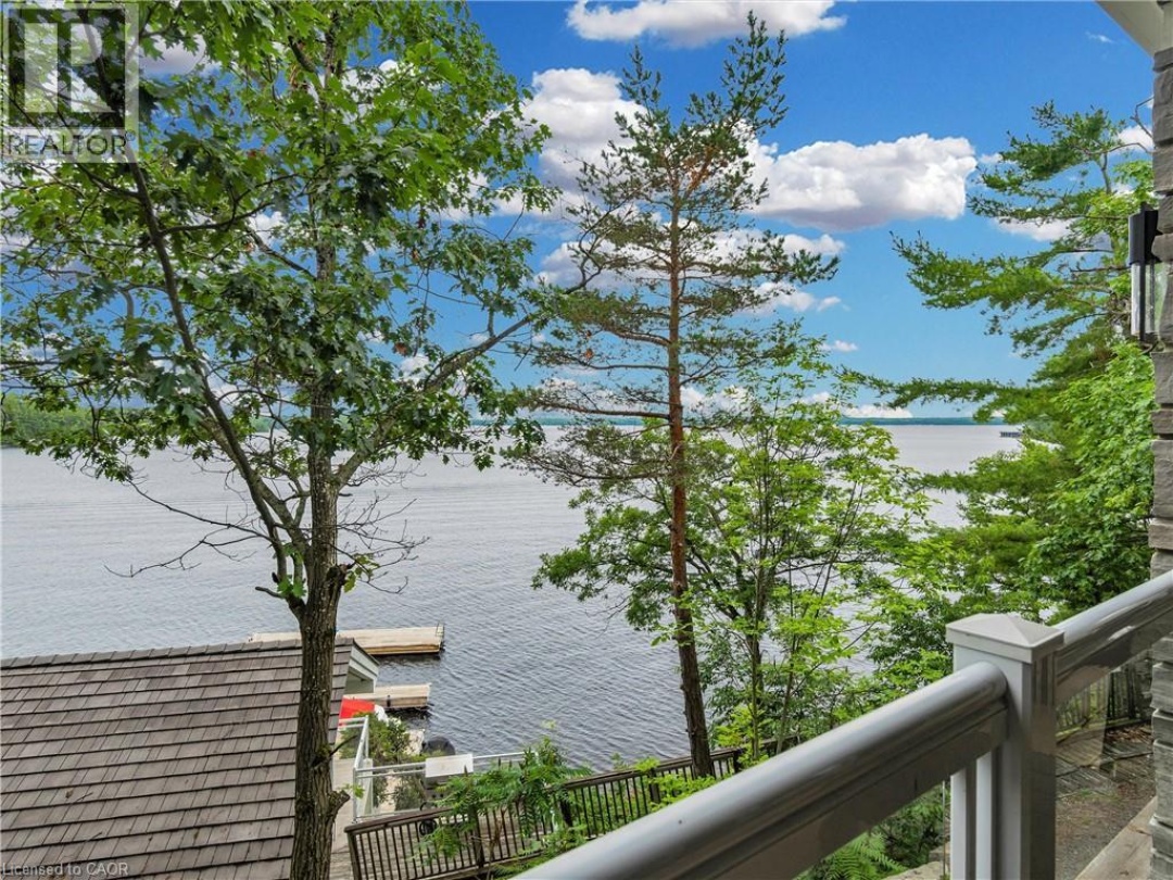 1869 MUSKOKA 118 Road W Unit# BTW-101, Lake Muskoka