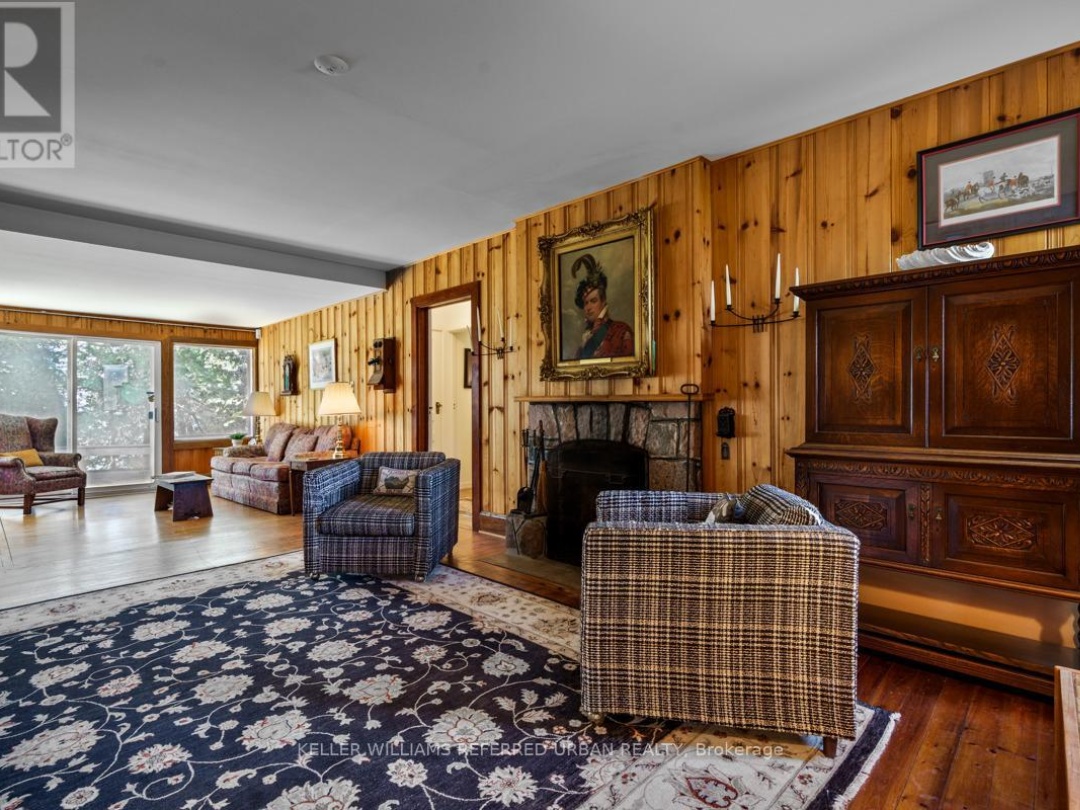 26950 Cedarhurst Beach Road, Lake Simcoe