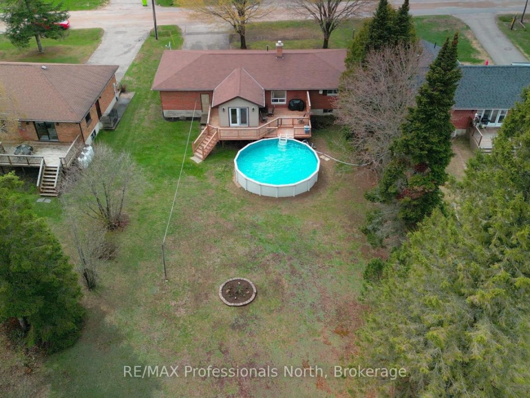6 KNOB HILL COURT, Minden Hills (Anson)