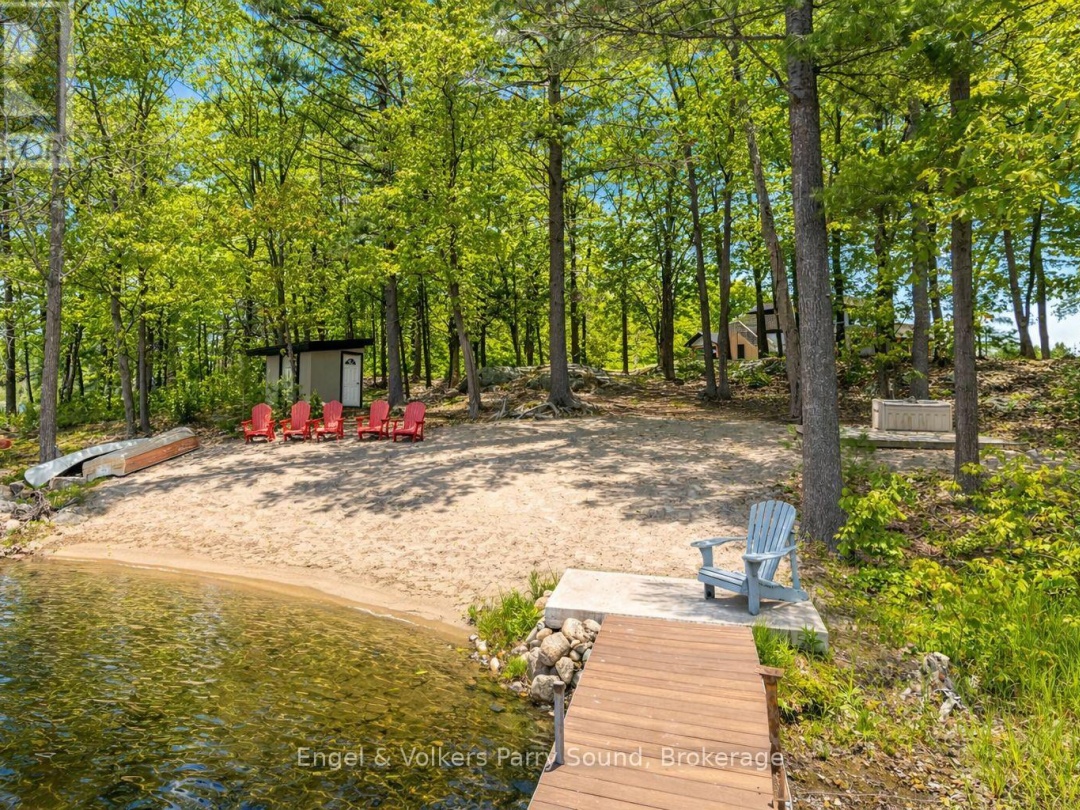 49 REGENCY DRIVE, Richmond Lake