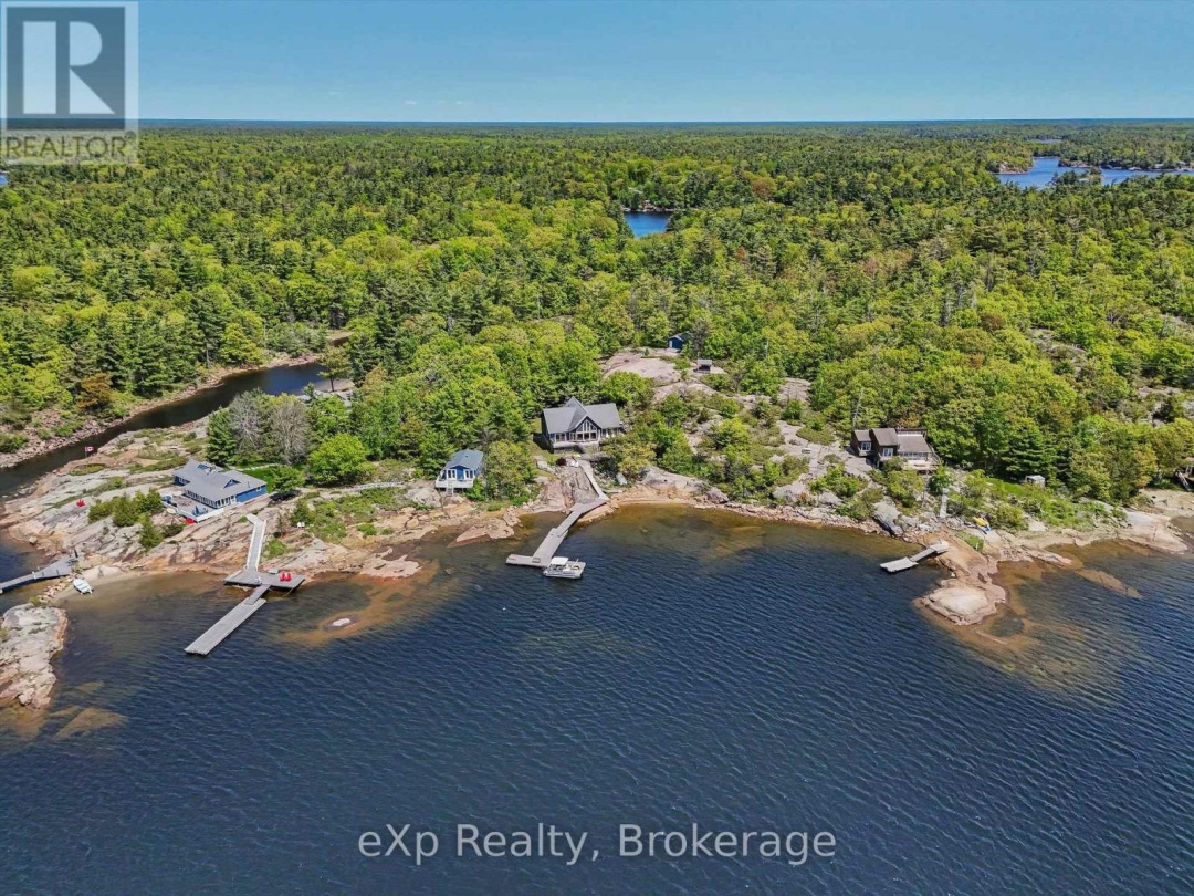 6646 1040LITTLEBEAUSOLEIL ISLAND, Georgian Bay