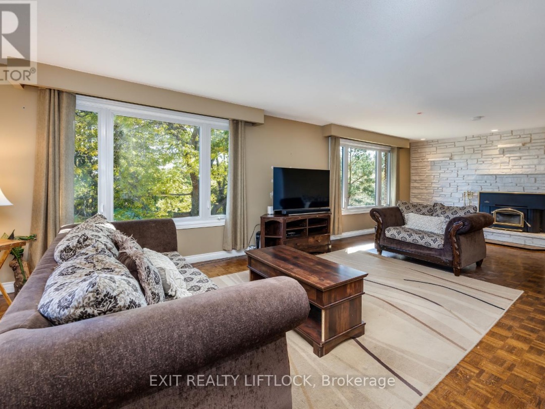 2776 Pigeon Lake Road, Kawartha Lakes