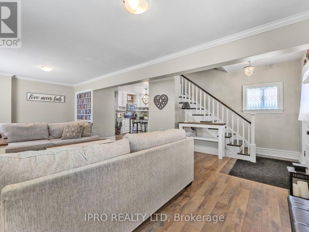 280 Mary Street, Orillia