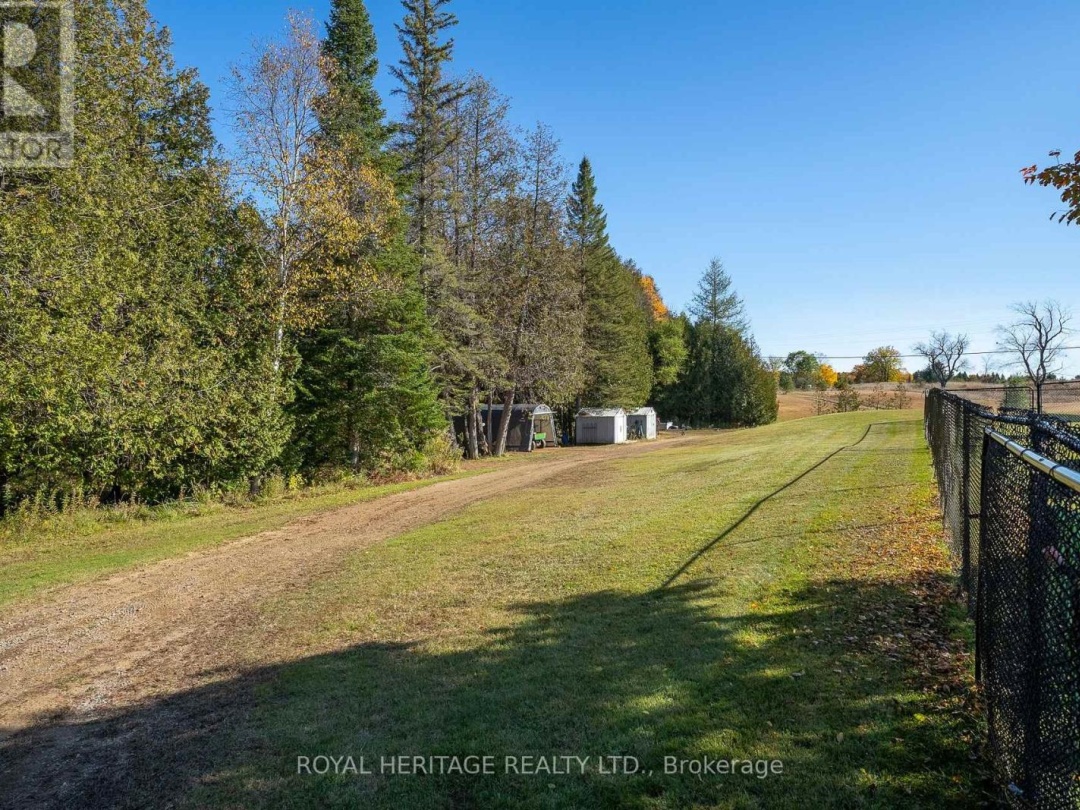 26 BACK BAY ROAD, Trent Lakes