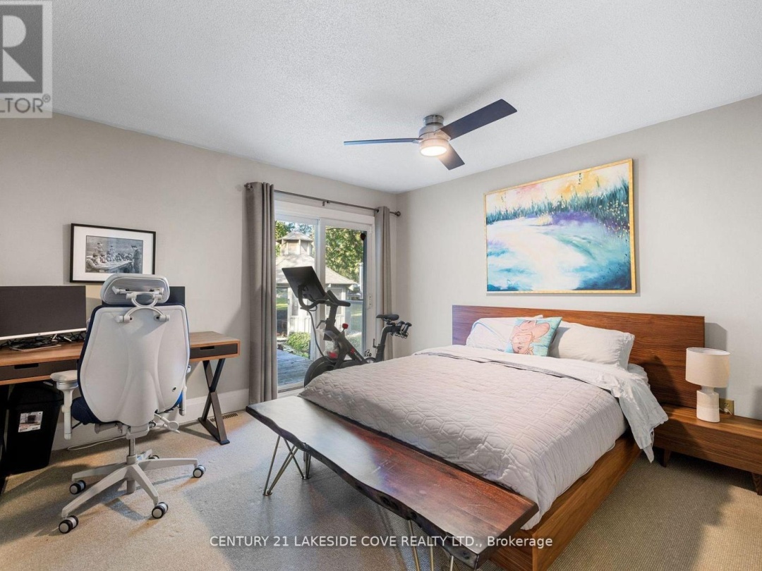 27 POPLAR CRESCENT W, Lake Simcoe