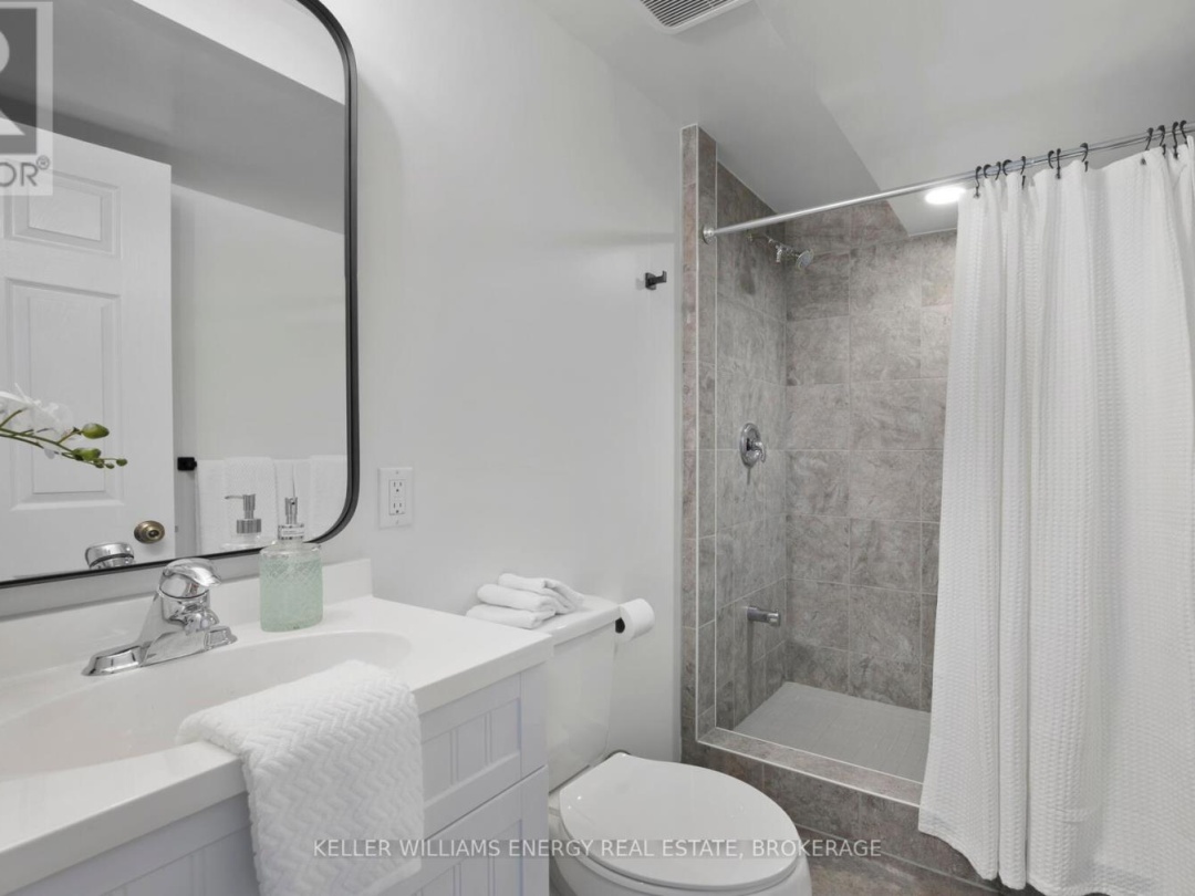 456 County Road 46, Kawartha Lakes (Mariposa)