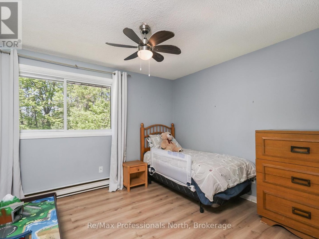 110 FRASER STREET, Gravenhurst (Muskoka (S))