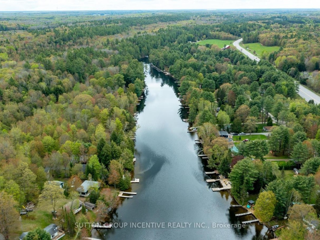 1954 South Beaver Lake Lane, Minden Hills