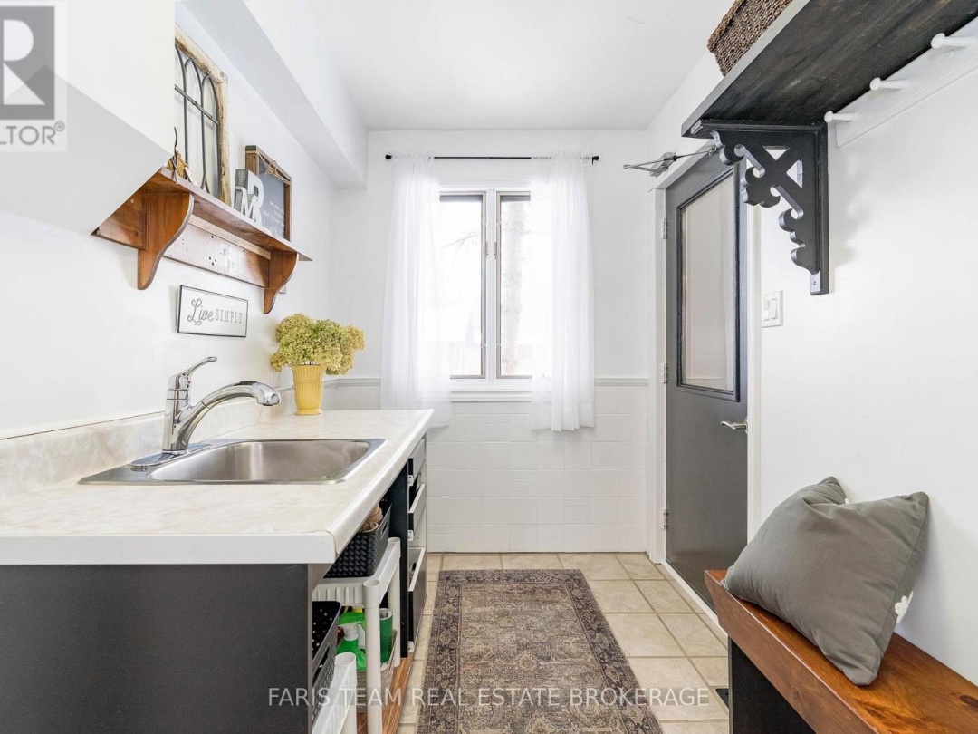 238 ROBINS POINT ROAD, 