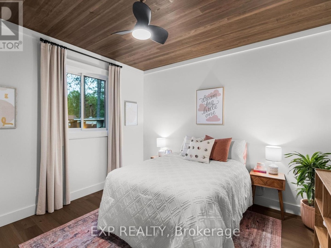 50 FAIRLIGHT GLEN CRESCENT, 